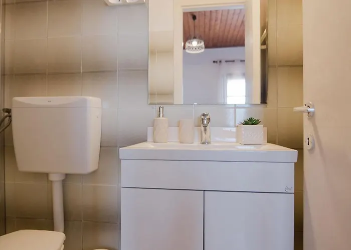 Spyros Апартаменты *